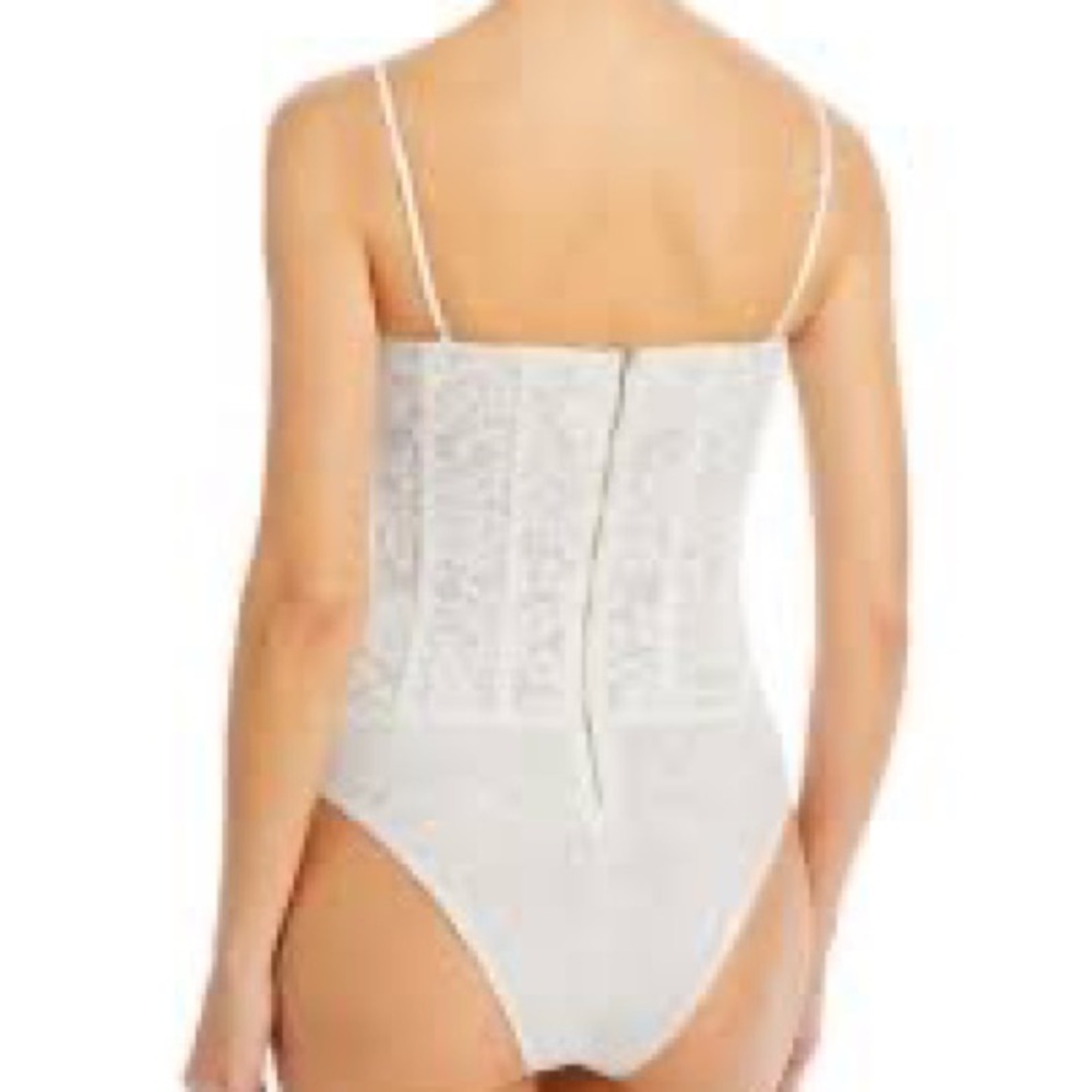 OSCAR LACE BODYSUIT BY BARDOT! - Picture 12 of 12